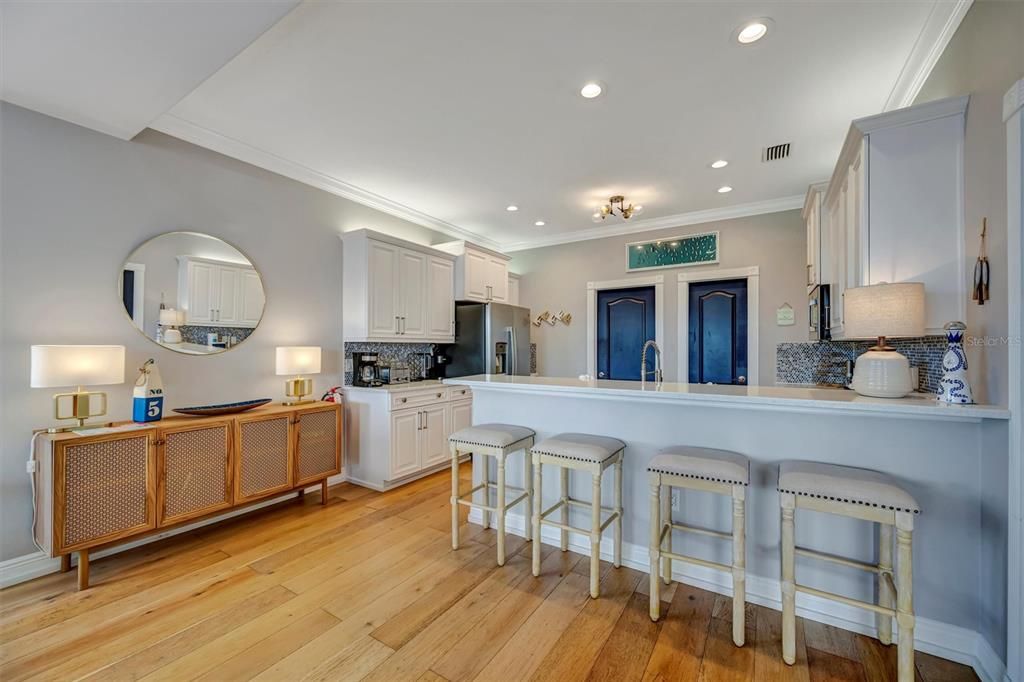 For Sale: $2,774,999 (4 beds, 3 baths, 2524 Square Feet)