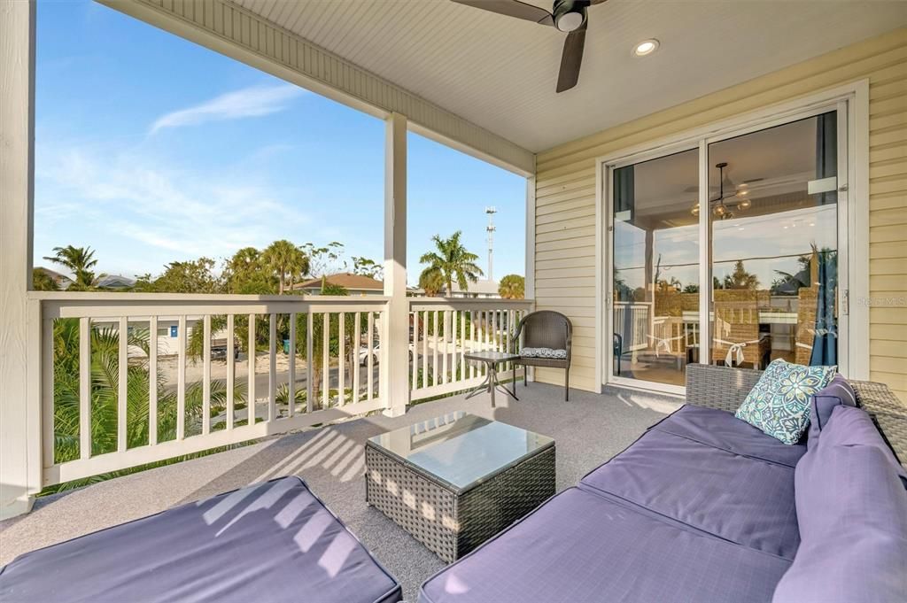 For Sale: $2,774,999 (4 beds, 3 baths, 2524 Square Feet)