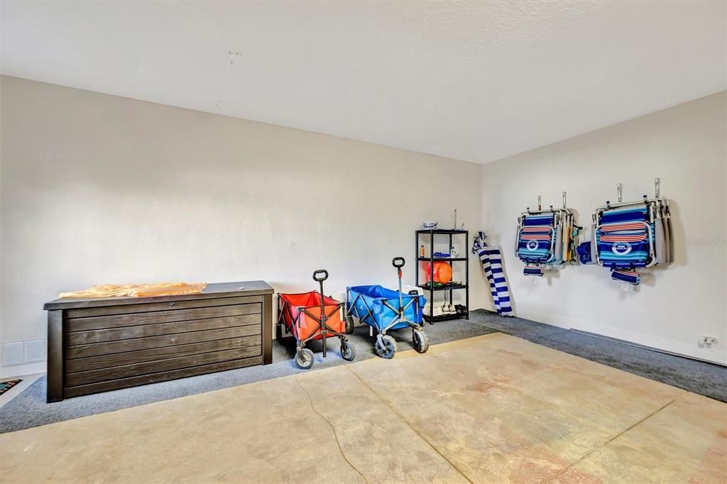 For Sale: $2,774,999 (4 beds, 3 baths, 2524 Square Feet)