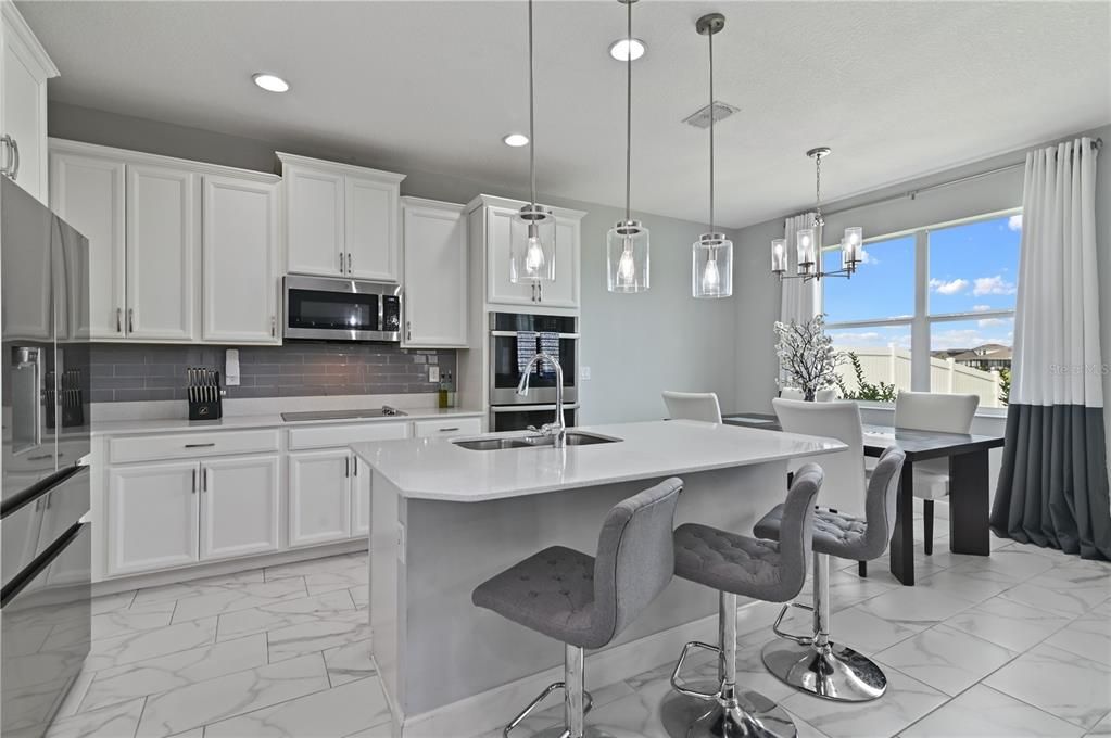 For Rent: $3,250 (4 beds, 3 baths, 2385 Square Feet)