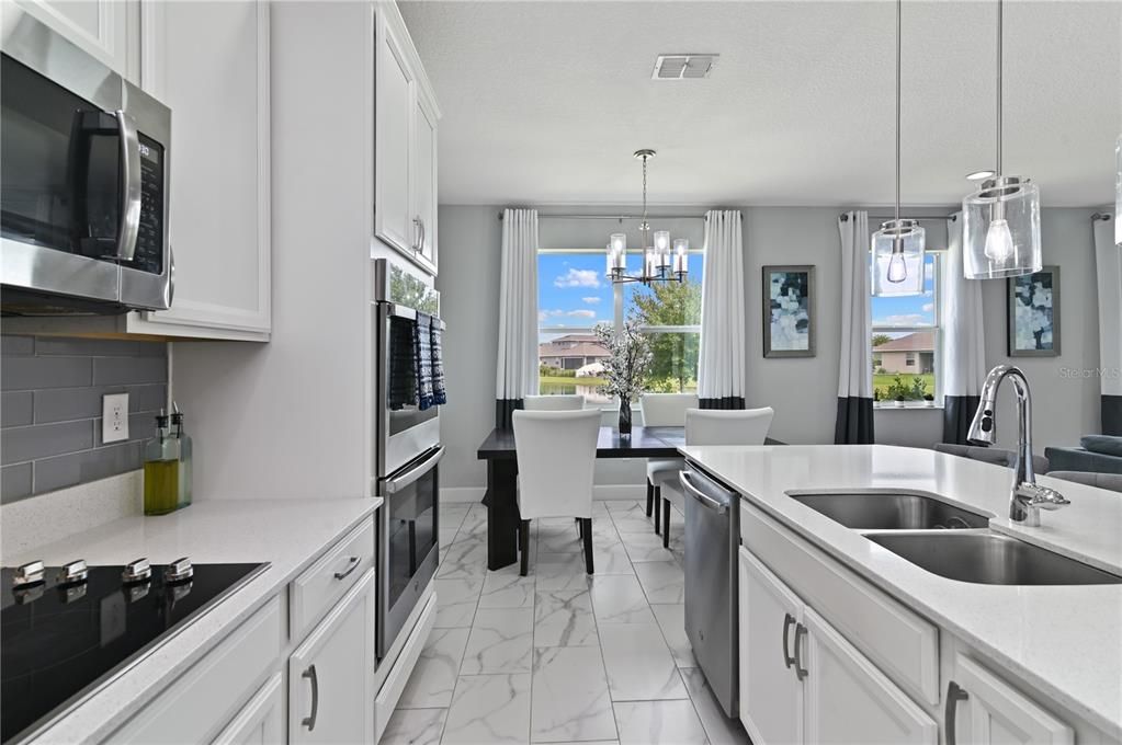 For Rent: $3,250 (4 beds, 3 baths, 2385 Square Feet)