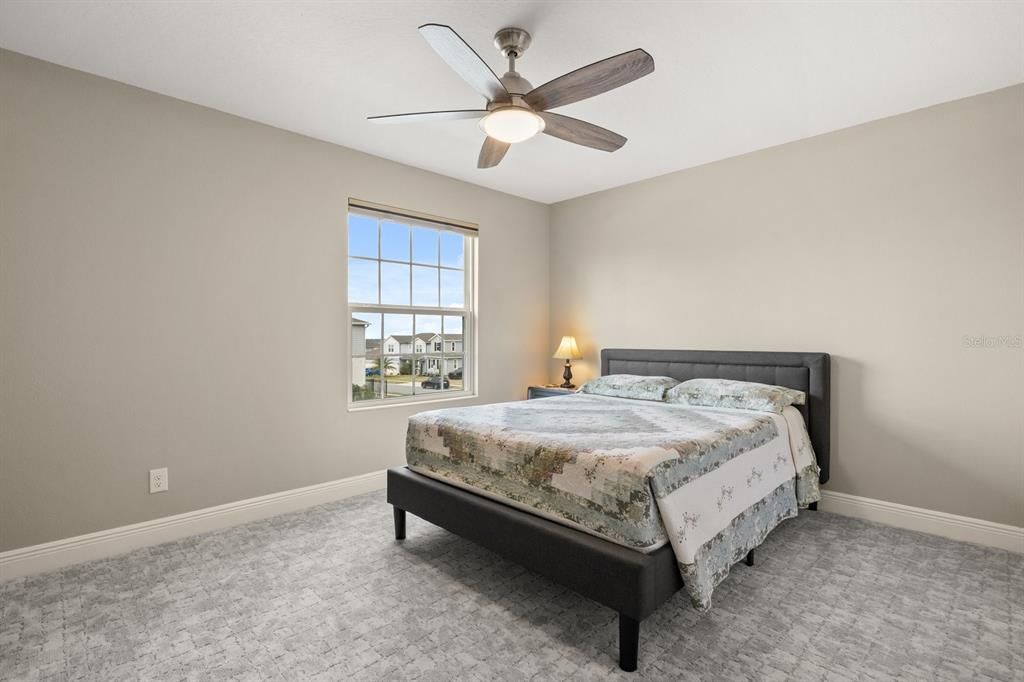 На продажу: $605,000 (4 спален, 2 ванн, 2924 Квадратных фут)