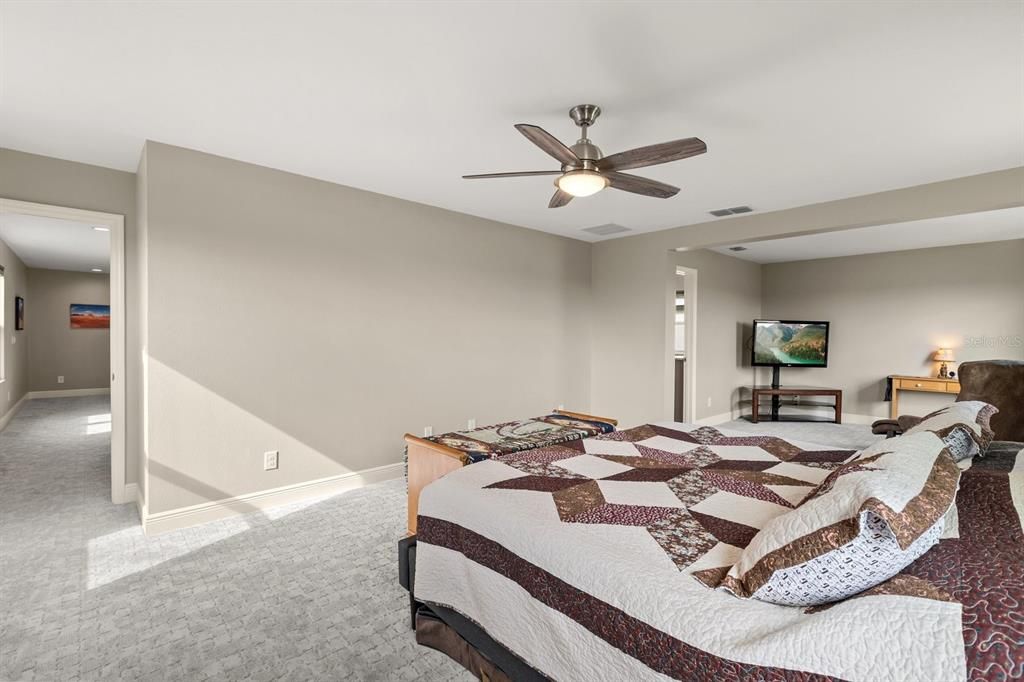 На продажу: $605,000 (4 спален, 2 ванн, 2924 Квадратных фут)