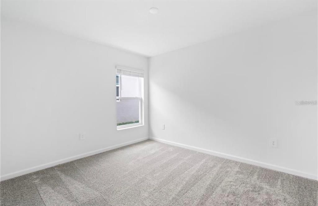 出租: $2,200 (3 贝兹, 2 浴室, 1555 平方英尺)