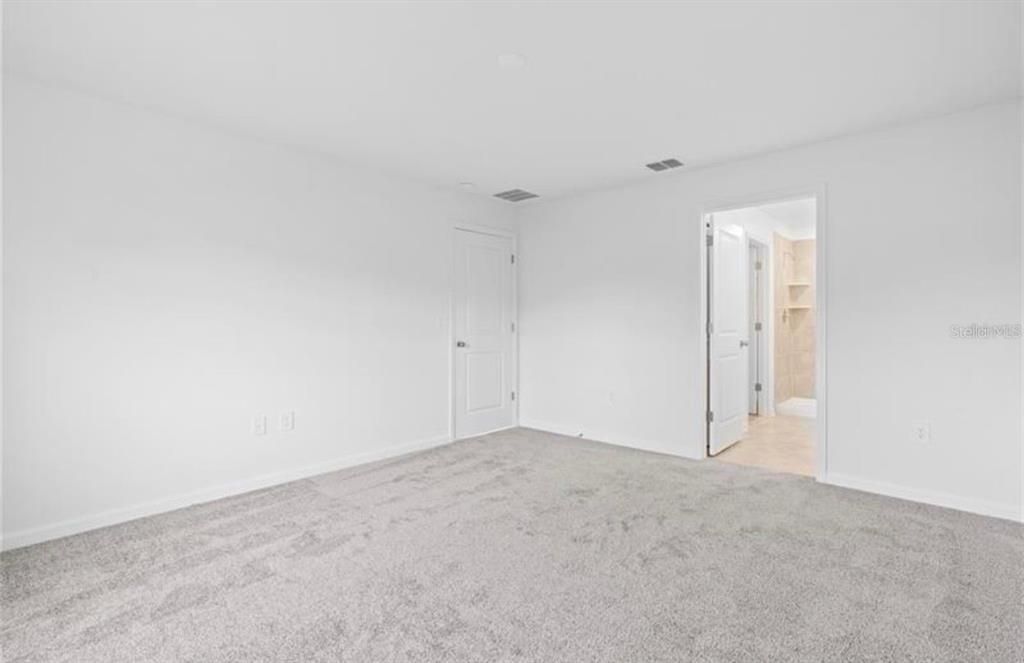 出租: $2,200 (3 贝兹, 2 浴室, 1555 平方英尺)