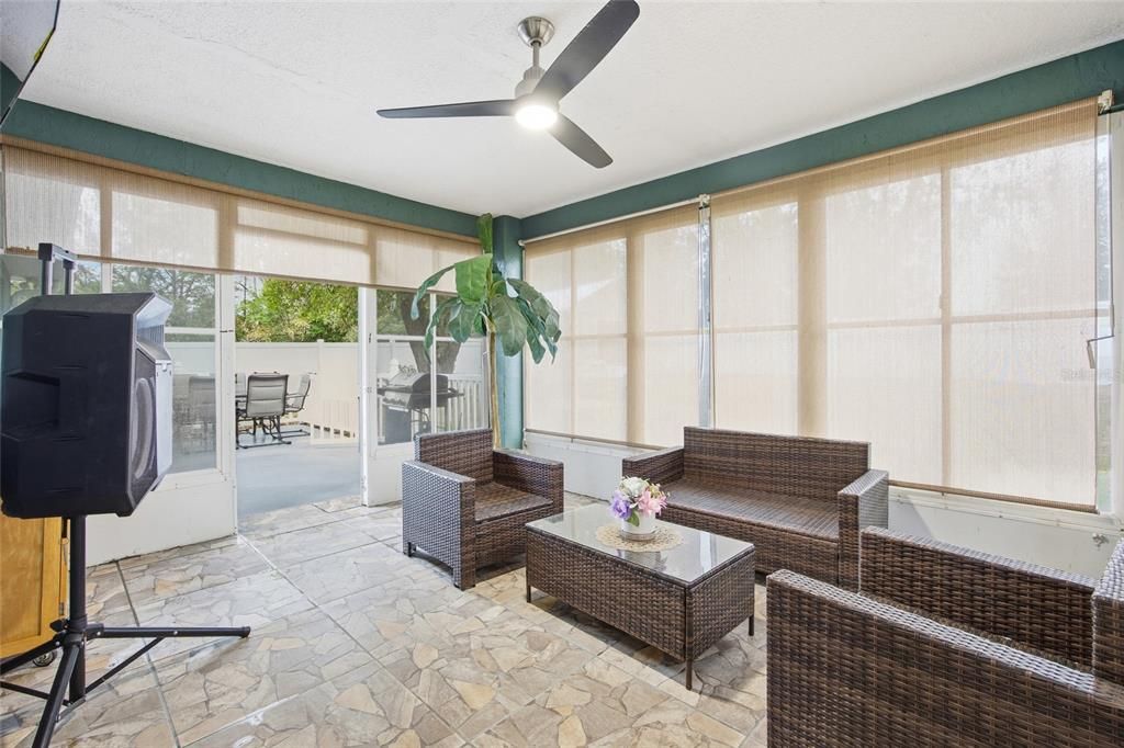 For Rent: $1,800 (3 beds, 2 baths, 1406 Square Feet)