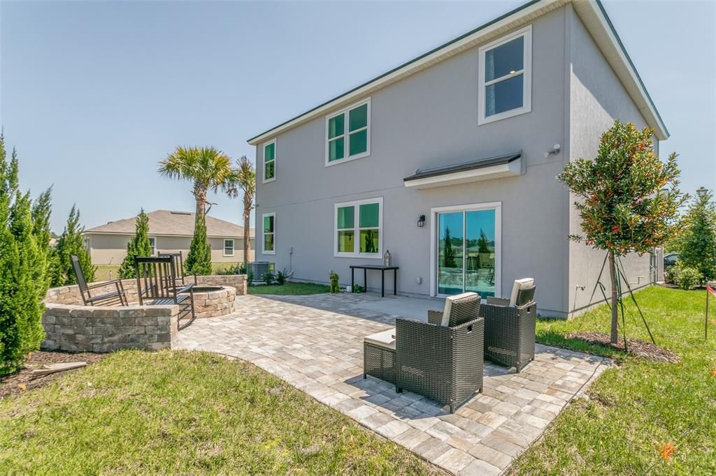 For Sale: $387,990 (5 beds, 3 baths, 2499 Square Feet)