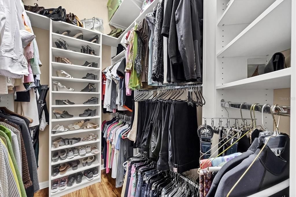 待售: $289,900 (2 贝兹, 2 浴室, 1212 平方英尺)