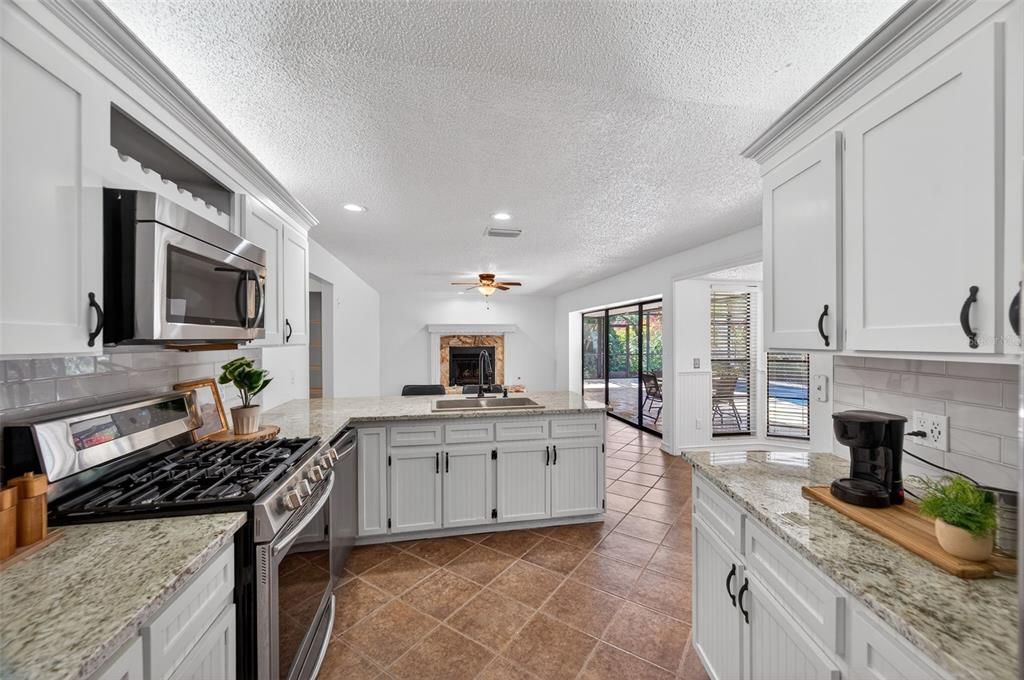 For Sale: $469,000 (4 beds, 2 baths, 2029 Square Feet)