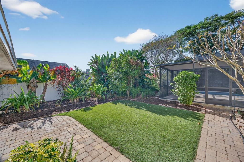 For Sale: $469,000 (4 beds, 2 baths, 2029 Square Feet)