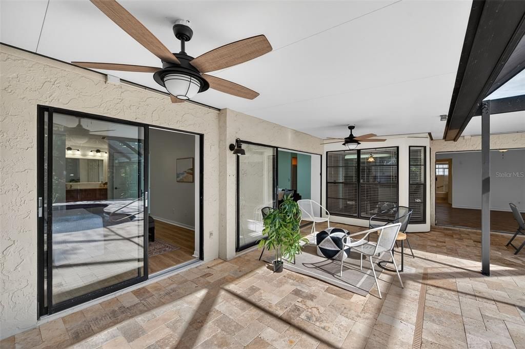 For Sale: $469,000 (4 beds, 2 baths, 2029 Square Feet)