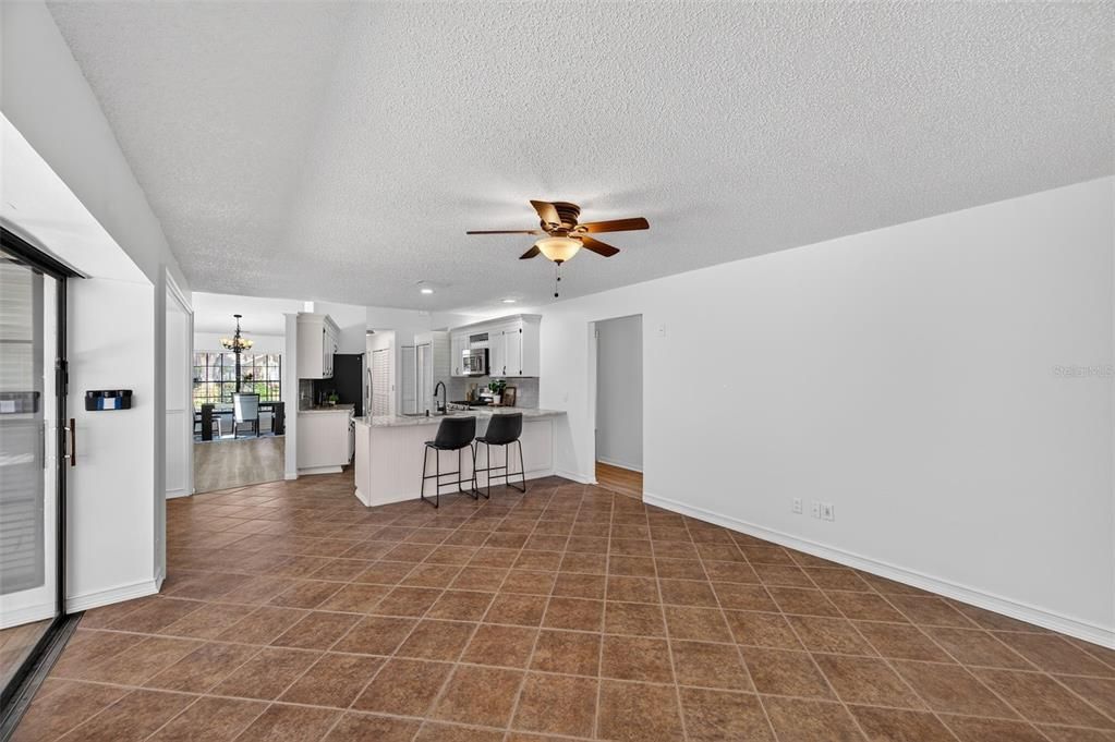 For Sale: $469,000 (4 beds, 2 baths, 2029 Square Feet)