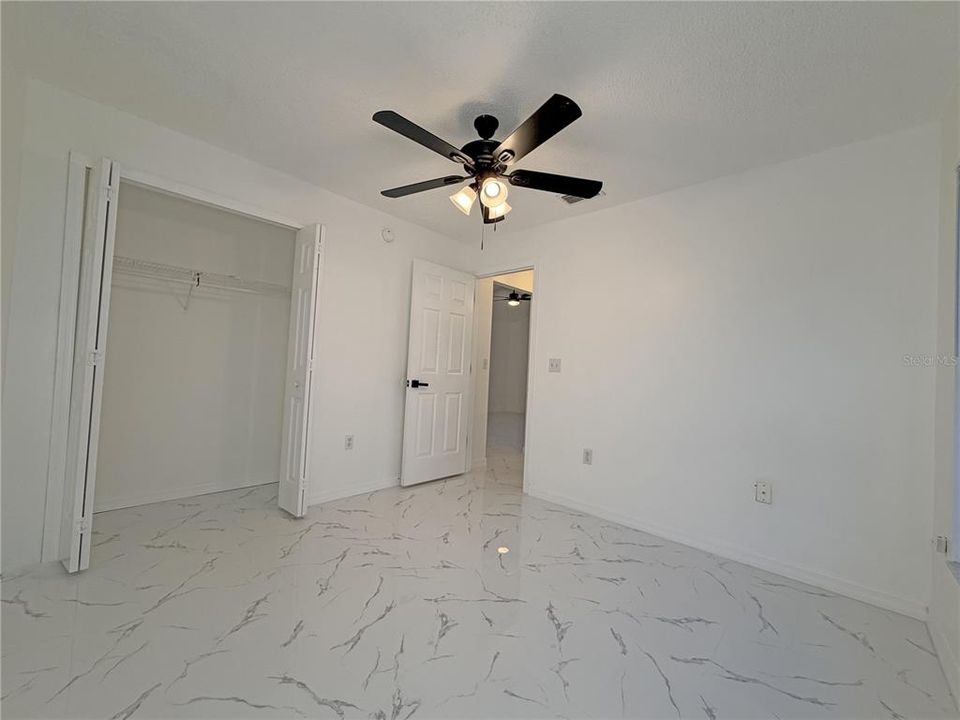 En Venta: $354,990 (3 camas, 2 baños, 1403 Pies cuadrados)