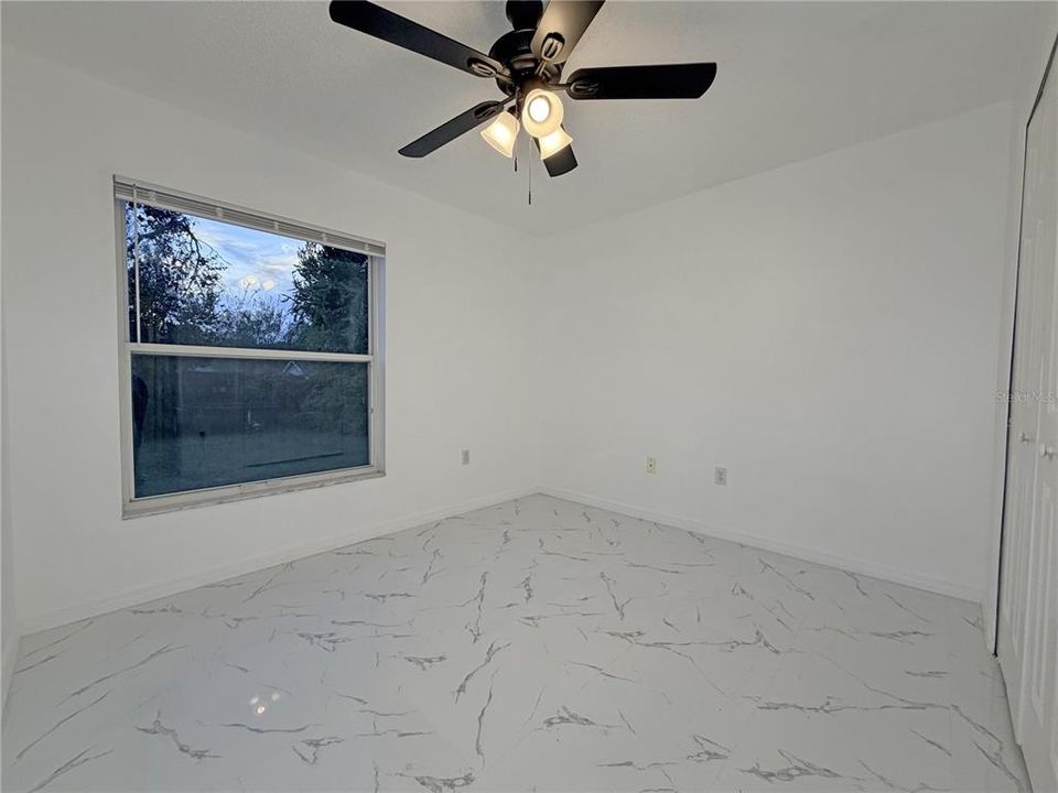 En Venta: $354,990 (3 camas, 2 baños, 1403 Pies cuadrados)