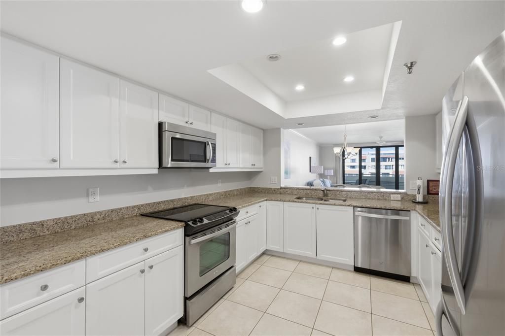 На продажу: $1,150,000 (3 спален, 3 ванн, 1707 Квадратных фут)