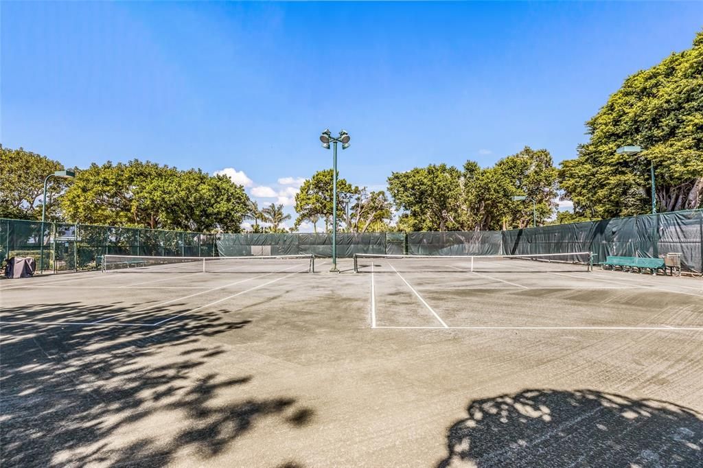 На продажу: $1,150,000 (3 спален, 3 ванн, 1707 Квадратных фут)