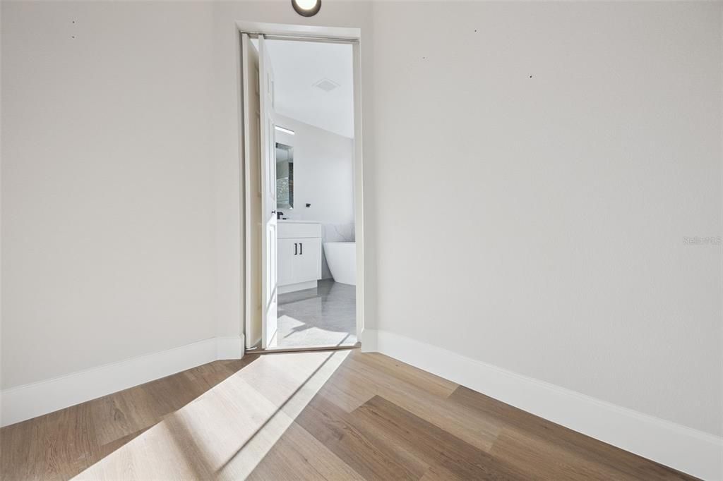 For Sale: $697,000 (4 beds, 3 baths, 2319 Square Feet)