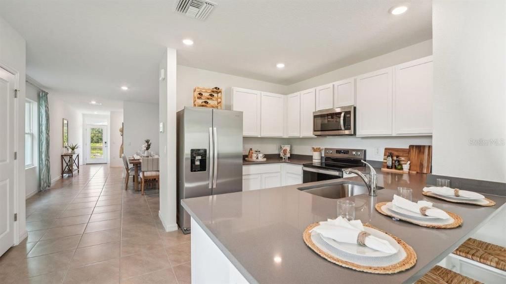 For Sale: $356,990 (3 beds, 2 baths, 1560 Square Feet)