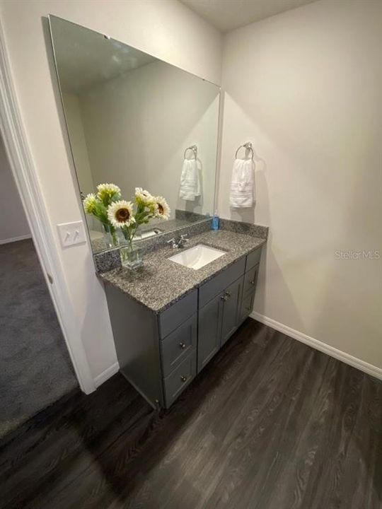 В аренду: $2,900 (4 спален, 2 ванн, 1863 Квадратных фут)