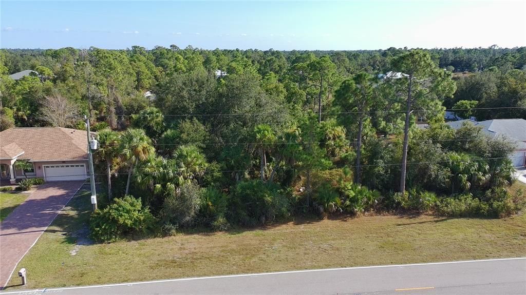 На продажу: $25,000 (0.23 acres)