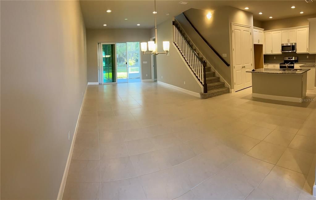 出租: $2,900 (3 贝兹, 3 浴室, 2137 平方英尺)