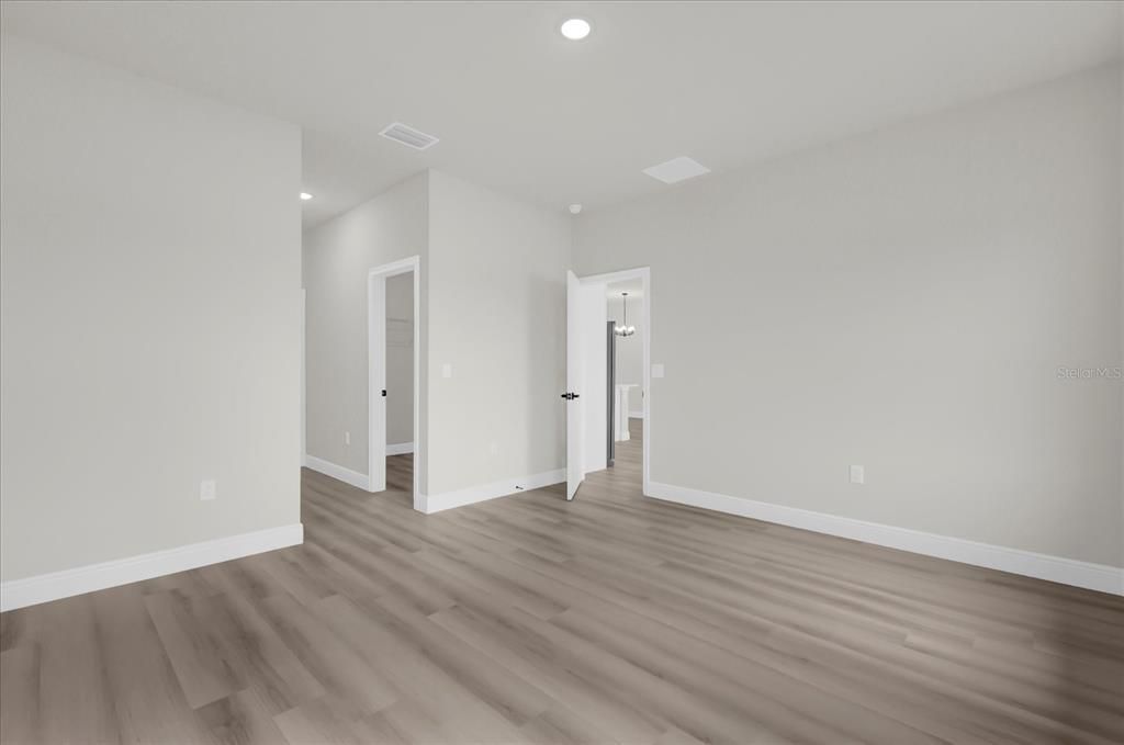 В аренду: $2,200 (3 спален, 2 ванн, 1833 Квадратных фут)