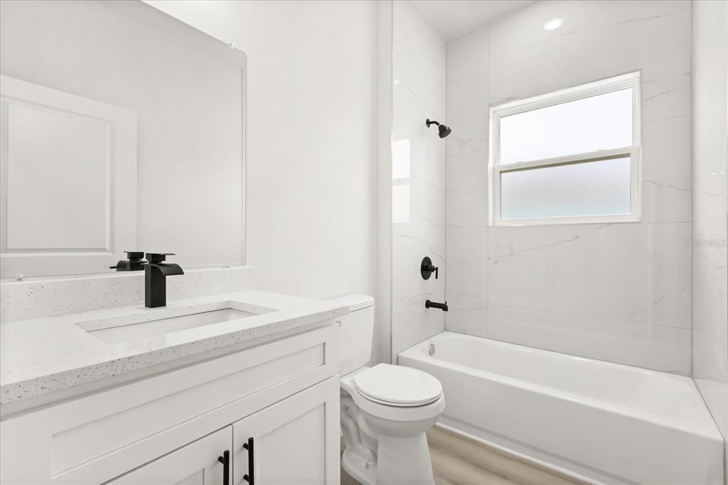 В аренду: $2,200 (3 спален, 2 ванн, 1833 Квадратных фут)