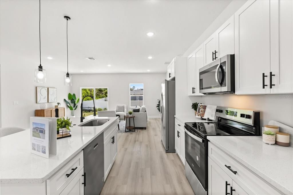 В аренду: $2,200 (3 спален, 2 ванн, 1833 Квадратных фут)