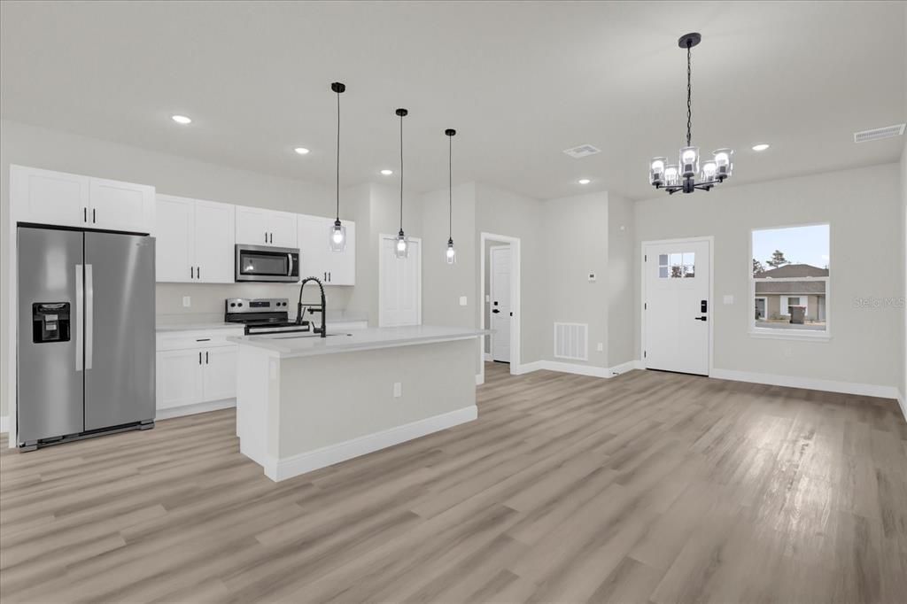 В аренду: $2,200 (3 спален, 2 ванн, 1833 Квадратных фут)