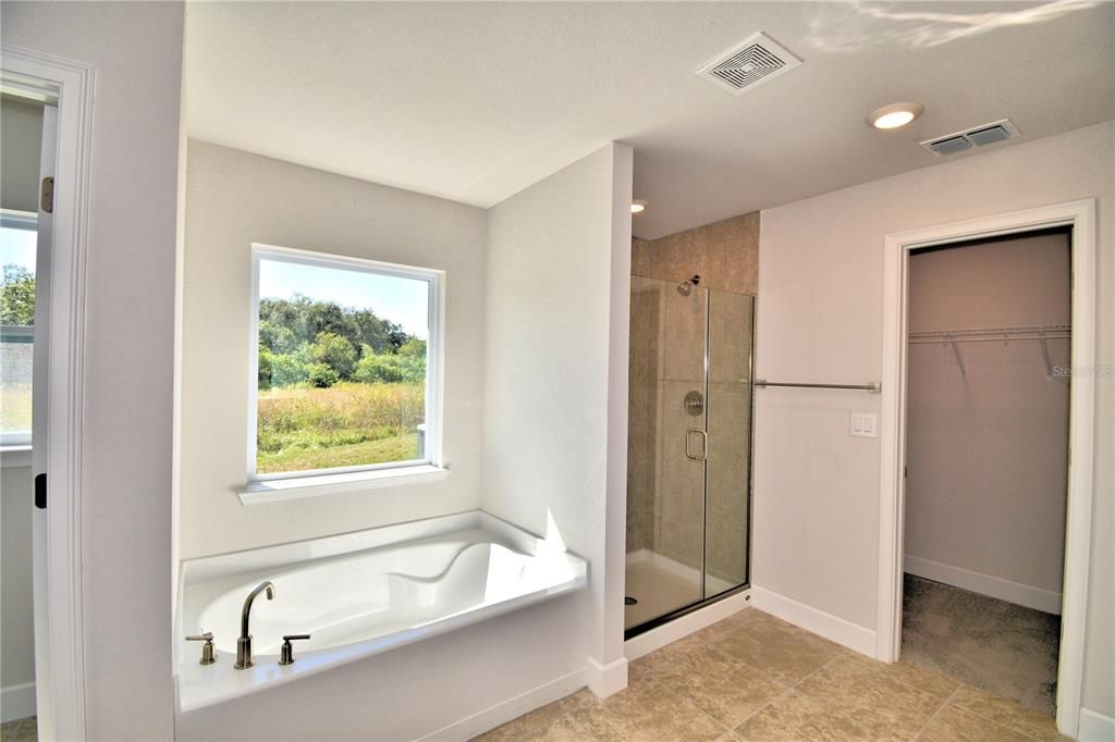 待售: $425,403 (4 贝兹, 3 浴室, 3000 平方英尺)