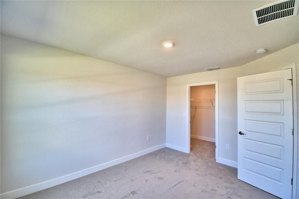 待售: $425,403 (4 贝兹, 3 浴室, 3000 平方英尺)