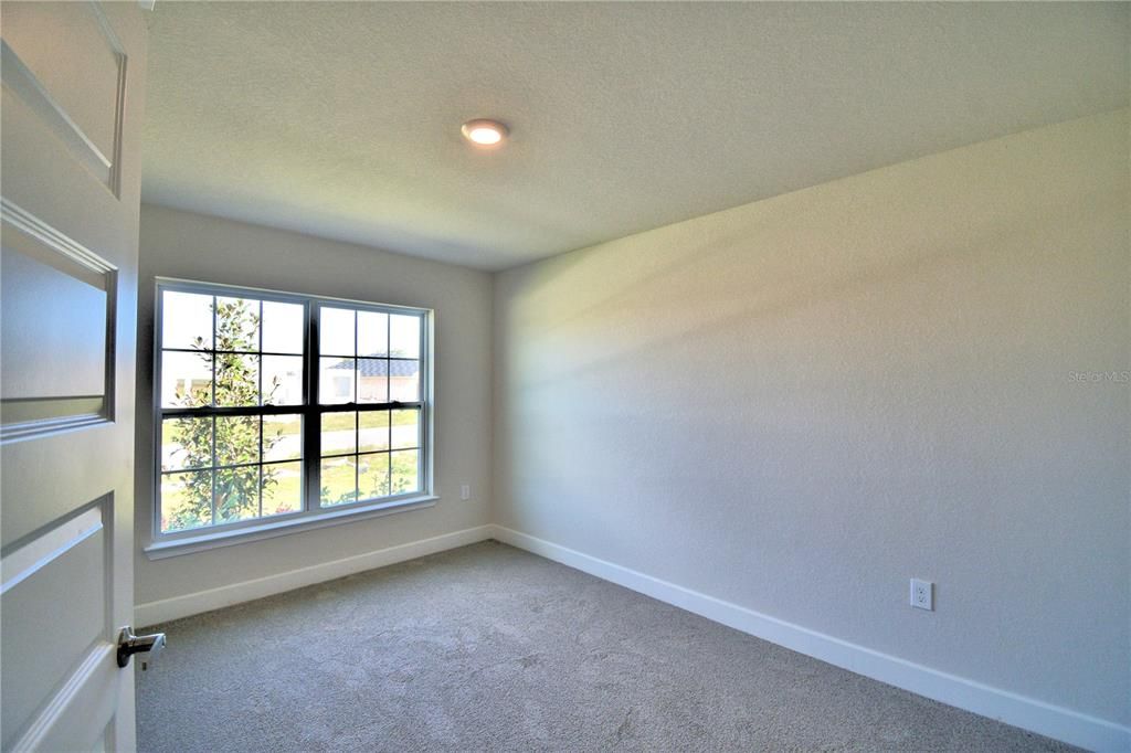 待售: $425,403 (4 贝兹, 3 浴室, 3000 平方英尺)