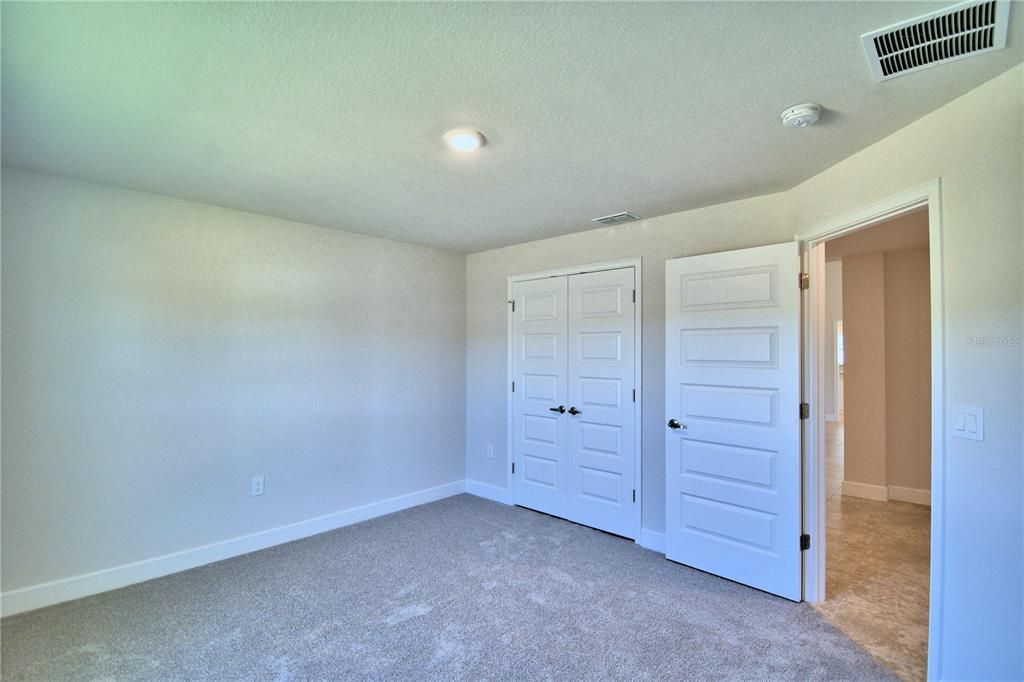 待售: $425,403 (4 贝兹, 3 浴室, 3000 平方英尺)