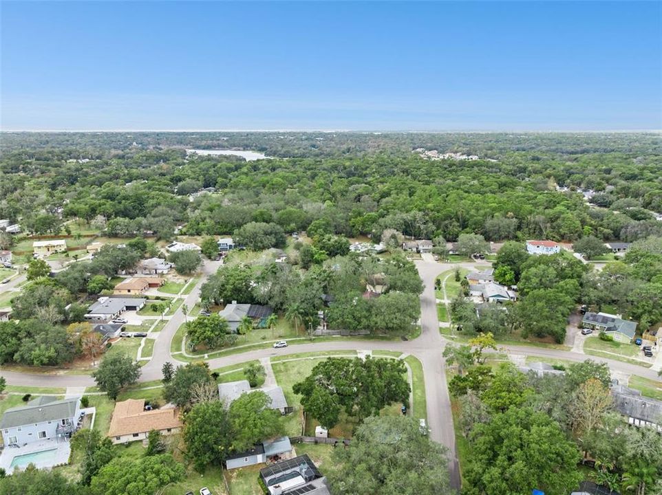 На продажу: $389,000 (4 спален, 2 ванн, 2027 Квадратных фут)