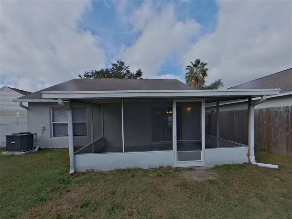 For Rent: $2,029 (3 beds, 2 baths, 1200 Square Feet)