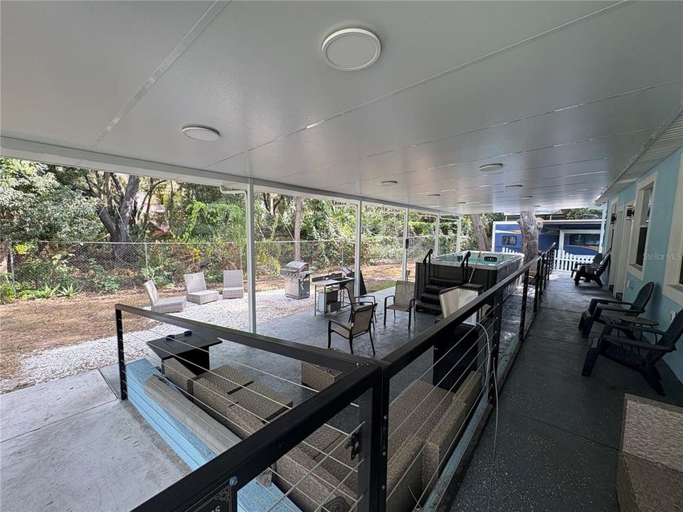 出租: $3,500 (5 贝兹, 4 浴室, 1462 平方英尺)