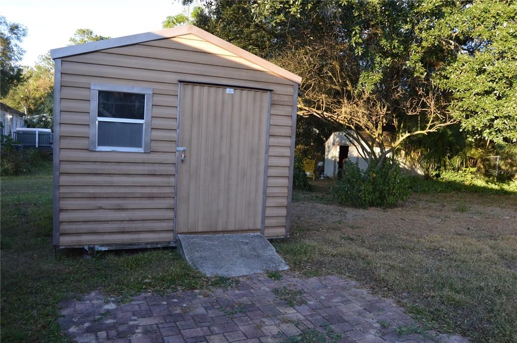 En Venta: $190,000 (4 camas, 2 baños, 2356 Pies cuadrados)