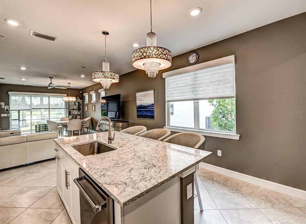 待售: $499,000 (3 贝兹, 2 浴室, 1656 平方英尺)