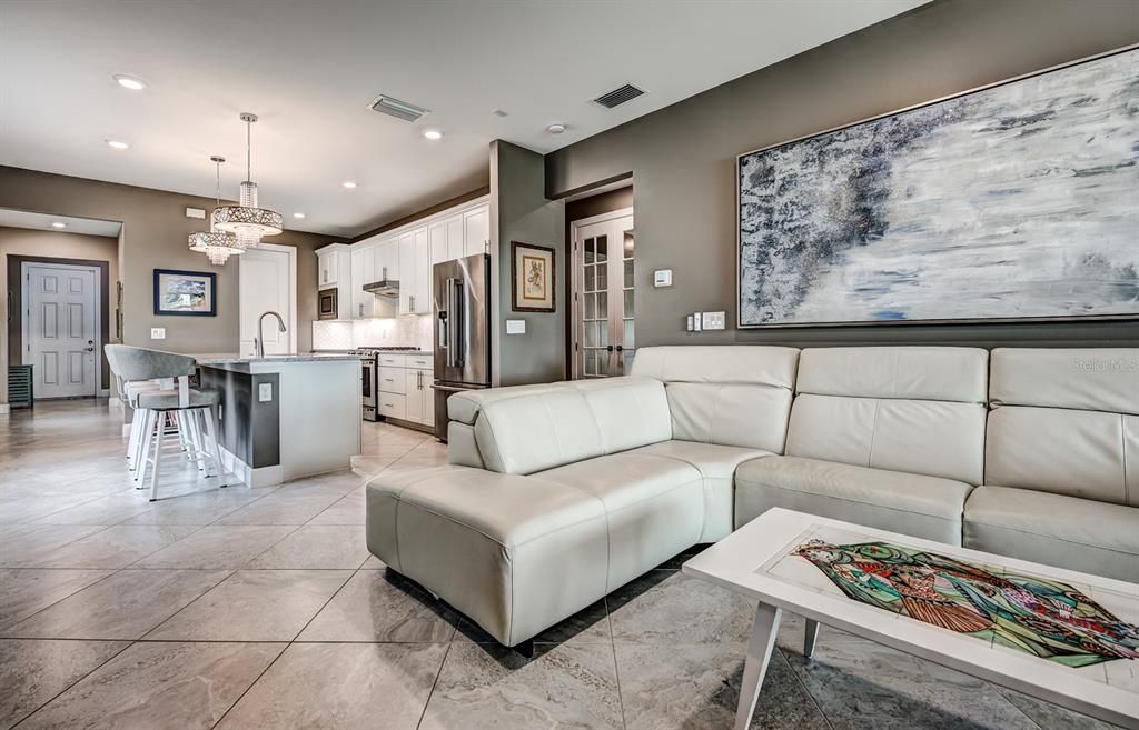 待售: $499,000 (3 贝兹, 2 浴室, 1656 平方英尺)