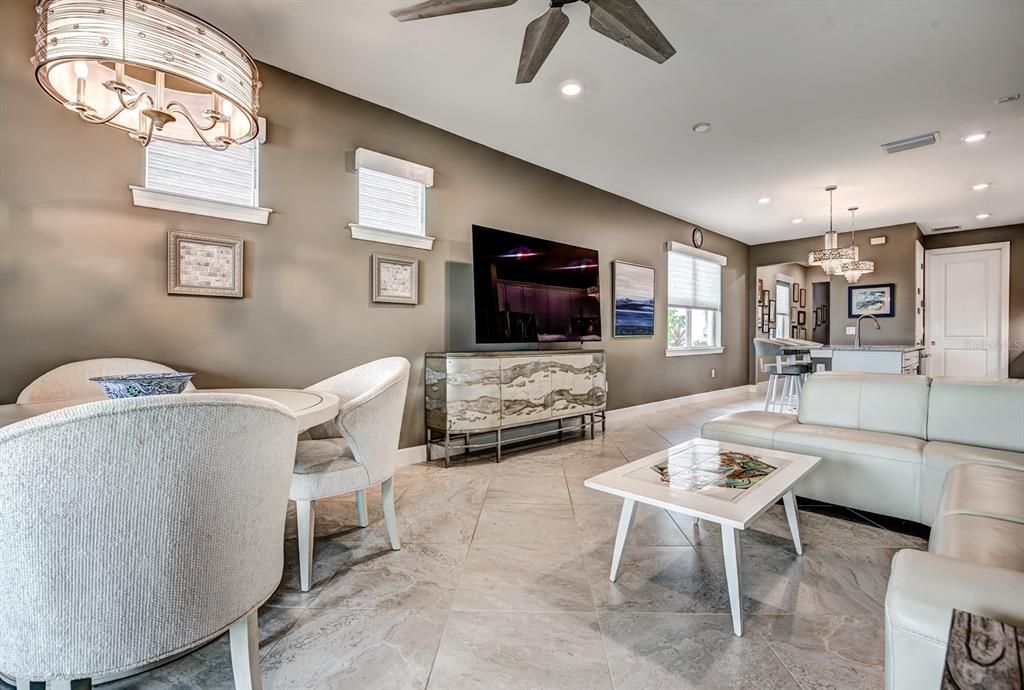 待售: $499,000 (3 贝兹, 2 浴室, 1656 平方英尺)