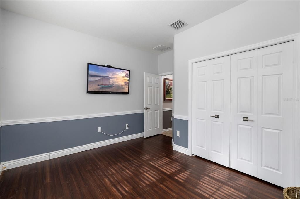 For Sale: $517,000 (4 beds, 3 baths, 2382 Square Feet)