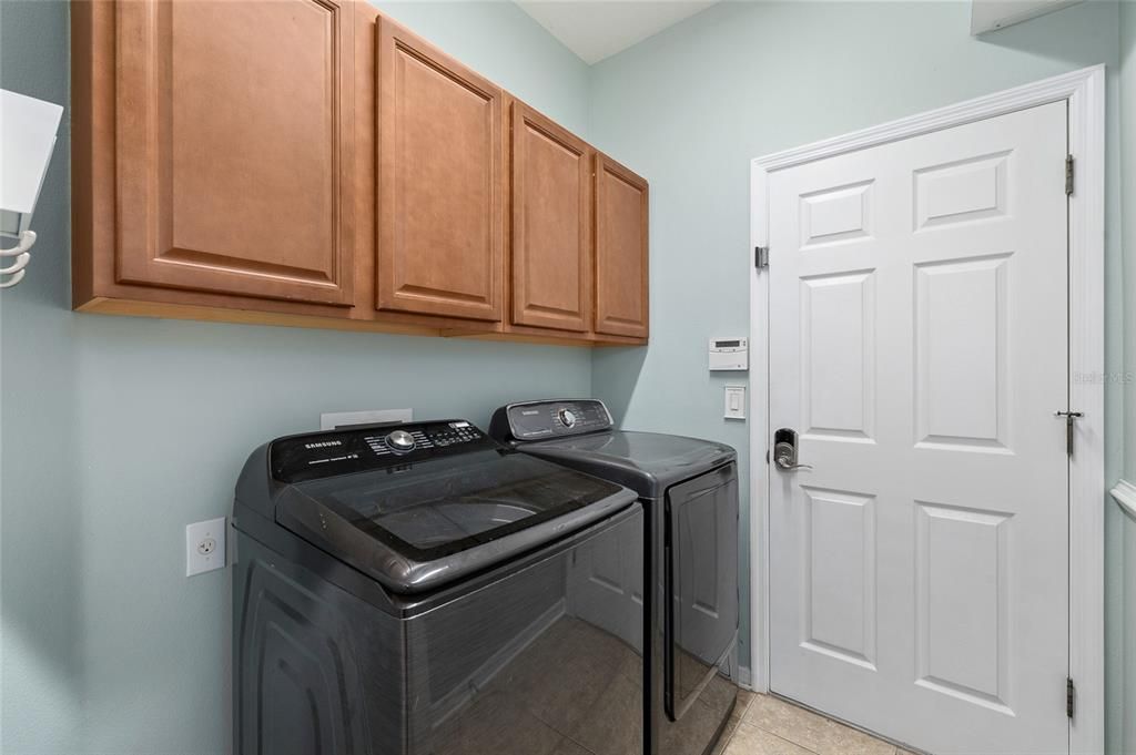 For Sale: $517,000 (4 beds, 3 baths, 2382 Square Feet)