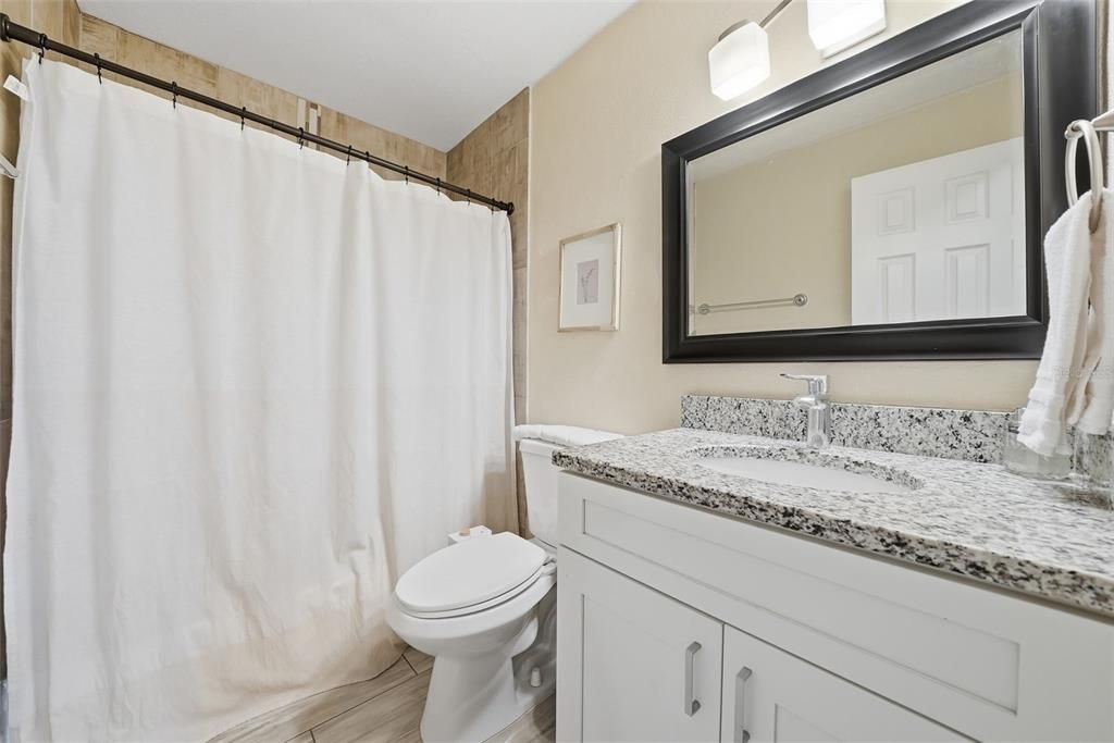 На продажу: $350,000 (3 спален, 1 ванн, 1358 Квадратных фут)