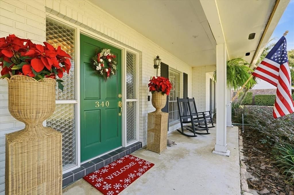 En Venta: $415,000 (4 camas, 2 baños, 2460 Pies cuadrados)