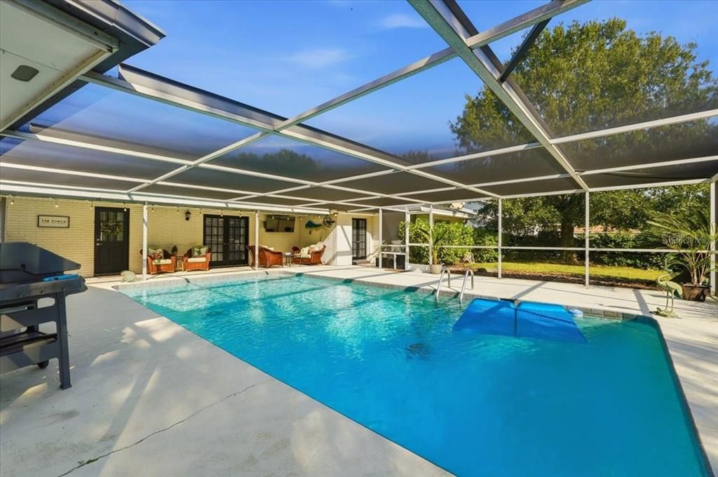 En Venta: $415,000 (4 camas, 2 baños, 2460 Pies cuadrados)