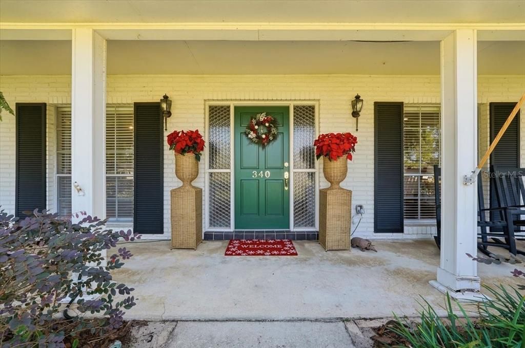 En Venta: $415,000 (4 camas, 2 baños, 2460 Pies cuadrados)