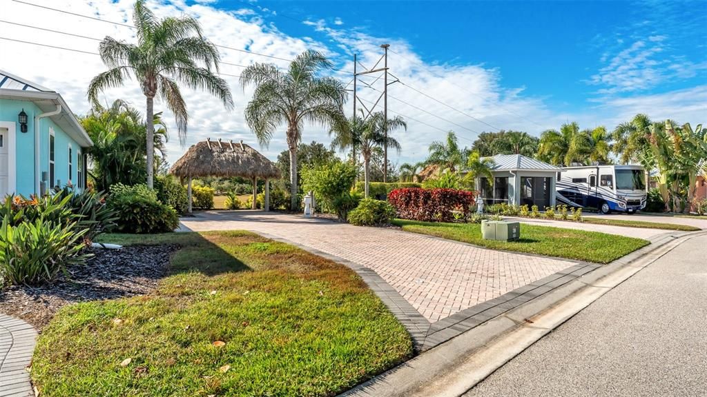 待售: $135,000 (0.07 acres)