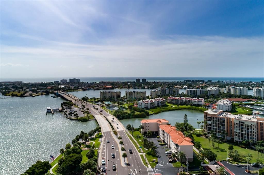 На продажу: $795,000 (3 спален, 3 ванн, 2342 Квадратных фут)