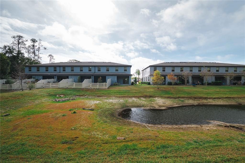 待售: $279,990 (2 贝兹, 2 浴室, 1541 平方英尺)