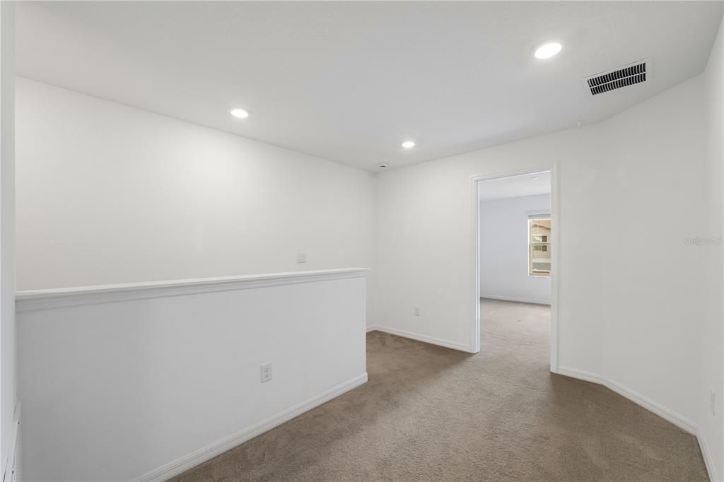 待售: $279,990 (2 贝兹, 2 浴室, 1541 平方英尺)